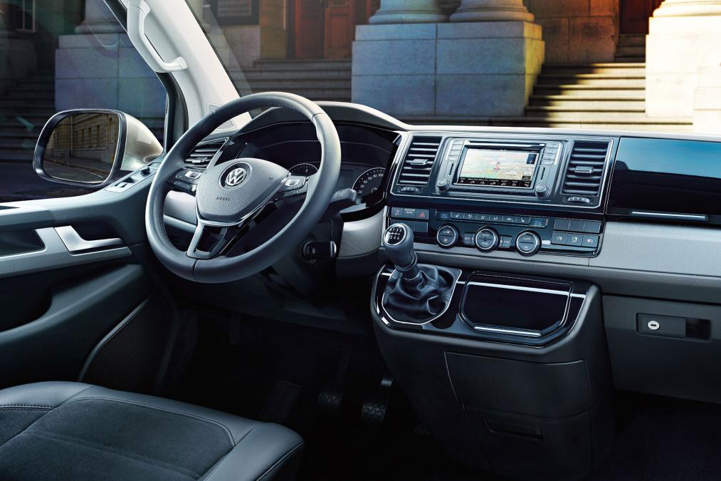 Volkswagen Caravelle Transporter