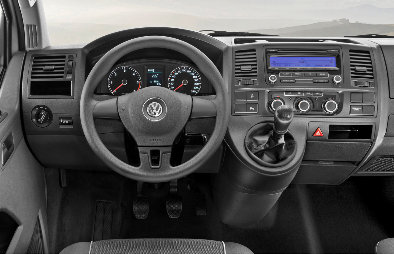 Volkswagen Caravelle Transporter