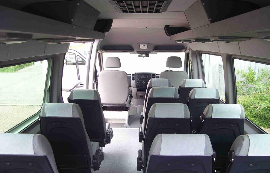 Volkswagen Crafter Minibus