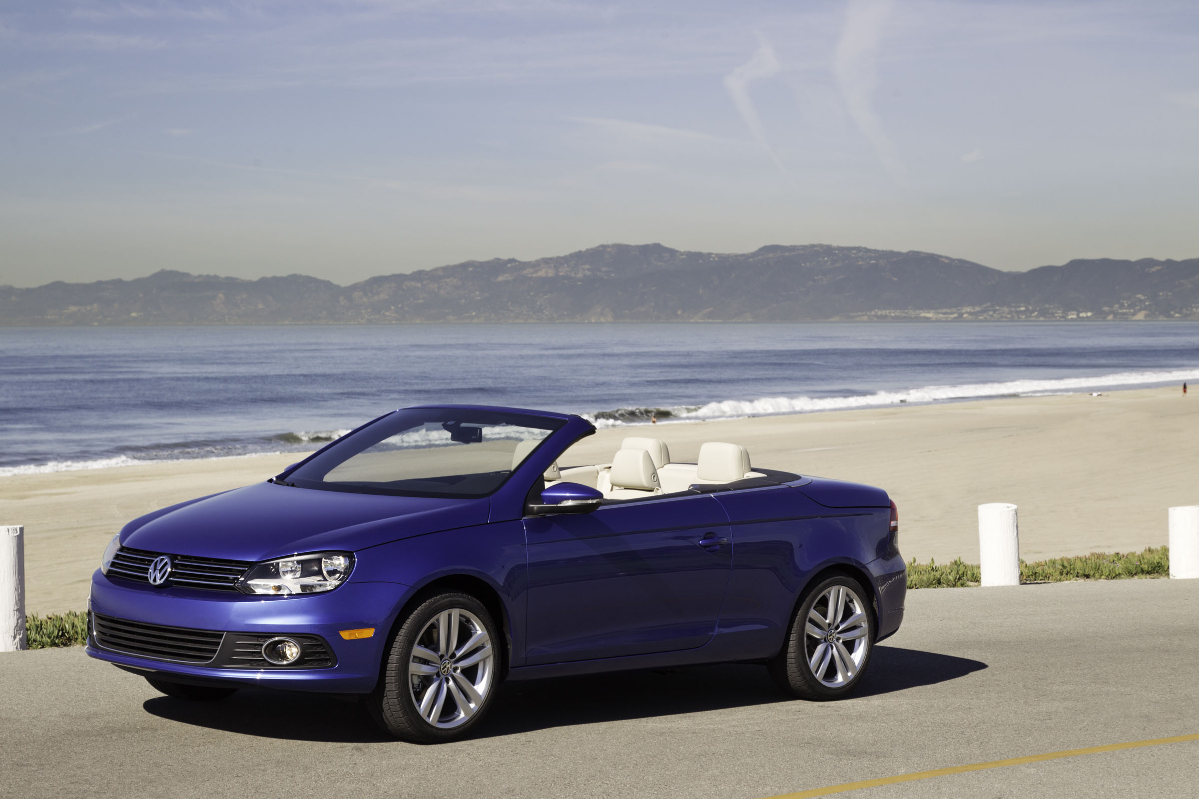 Volkswagen Eos Blue