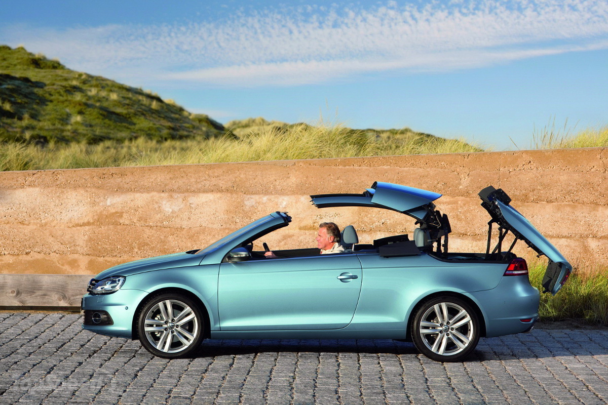 Volkswagen Eos Convertible
