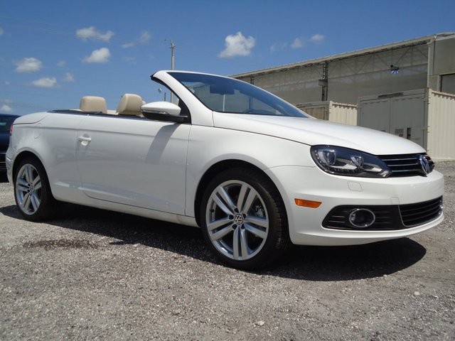 Volkswagen Eos Lux