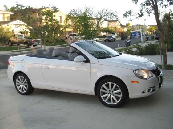 Volkswagen Eos White
