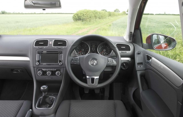 Volkswagen Golf 1.2