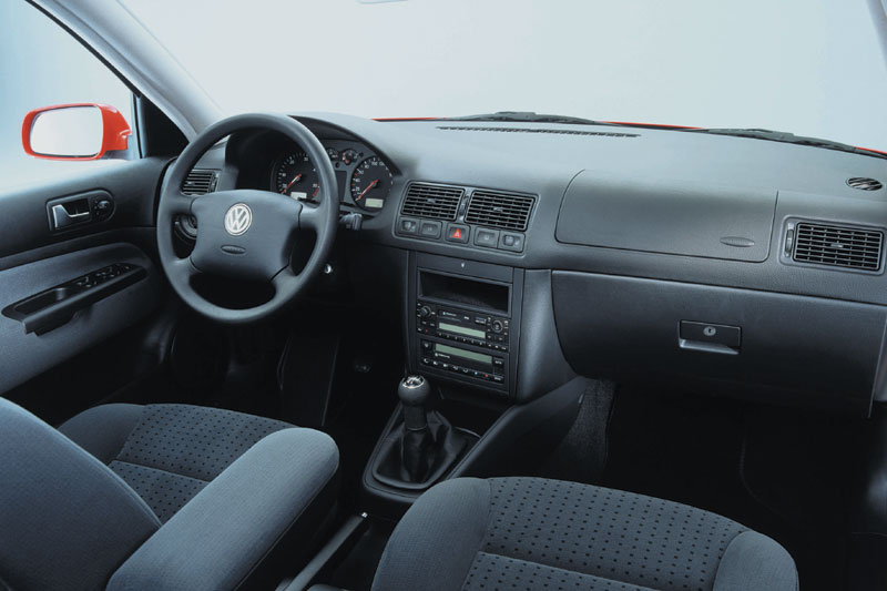 Volkswagen Golf 1.6 16v