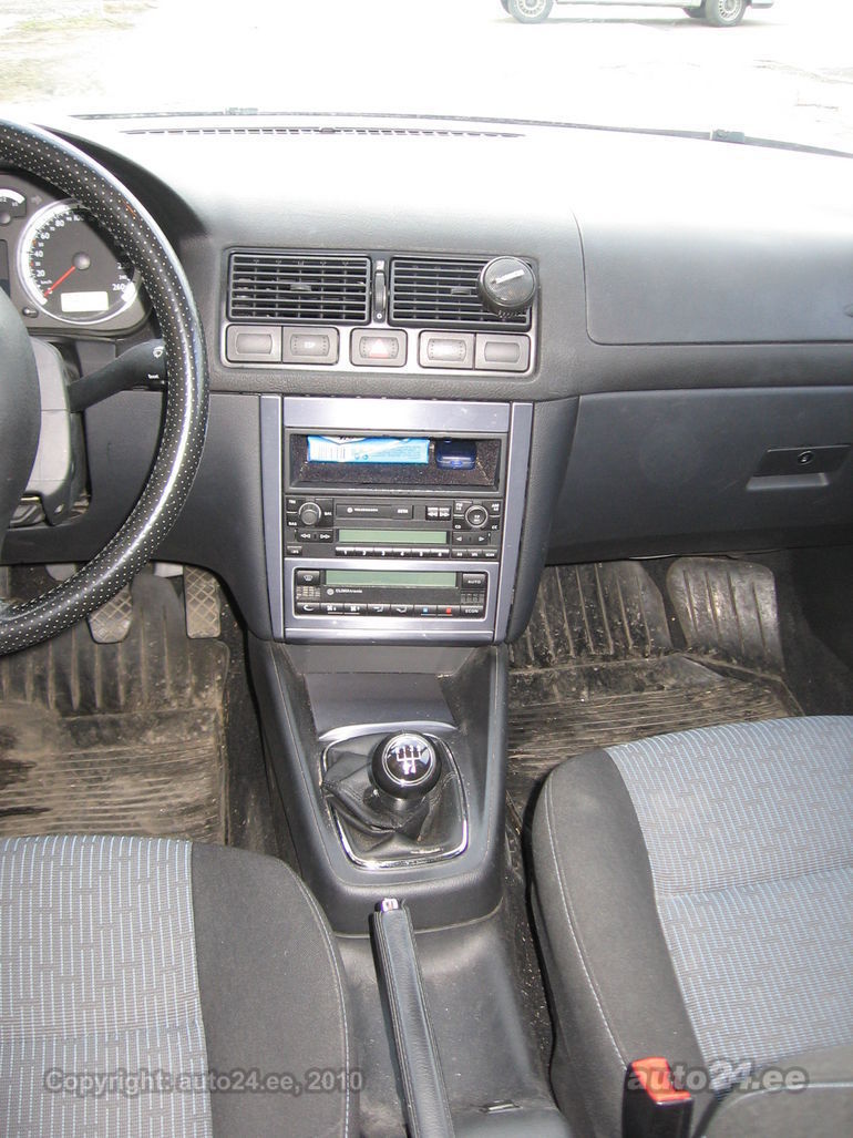 Volkswagen Golf 1.6 16v