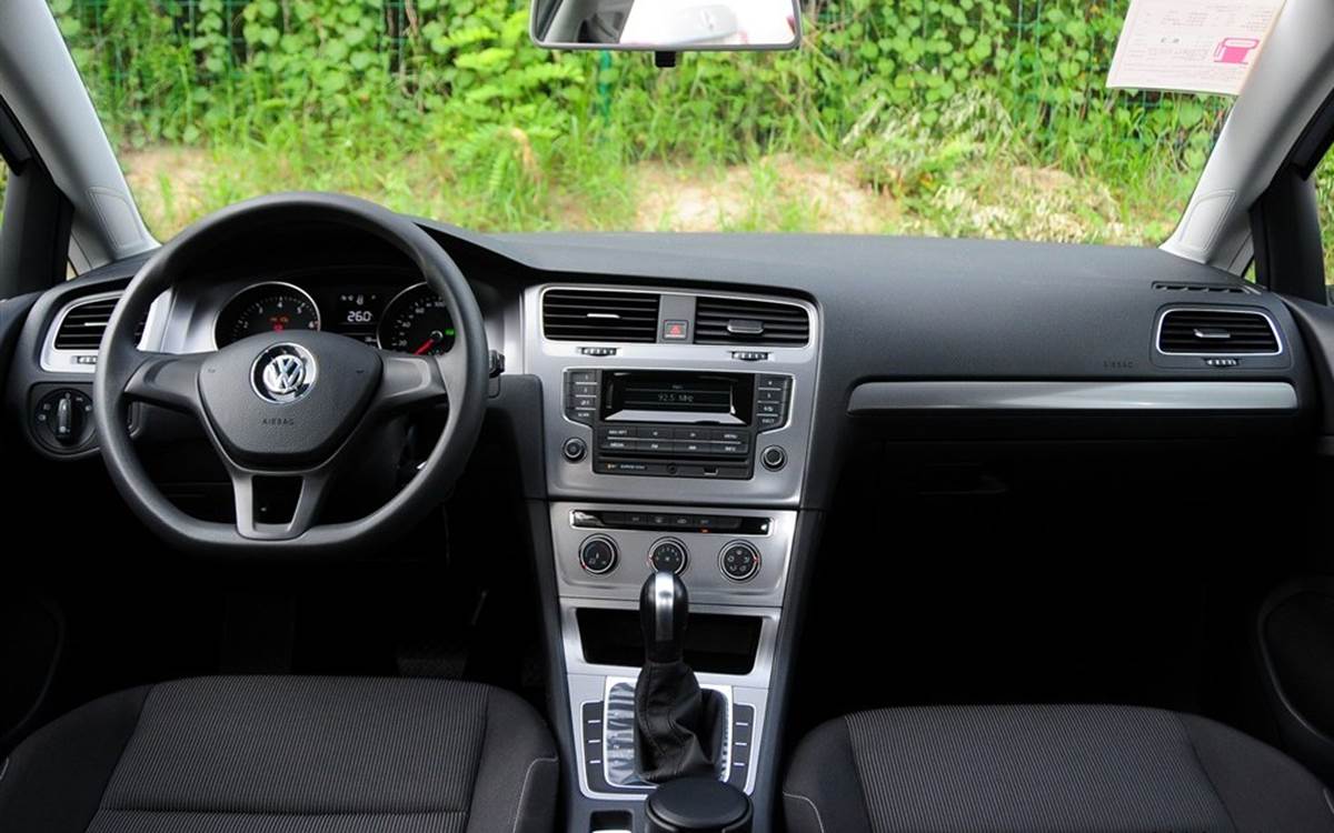 Volkswagen Golf 1.6 Comfortline