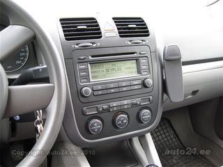 Volkswagen Golf 1.6 Fsi