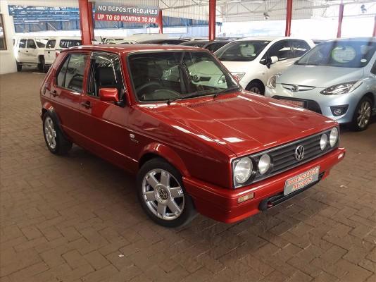 Volkswagen Golf 1.6 I