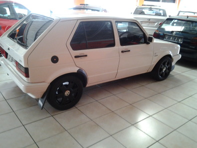 Volkswagen Golf 1.6 I