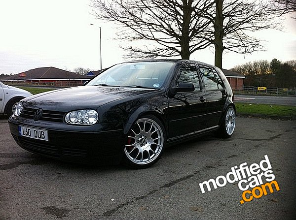 Volkswagen Golf 1.8