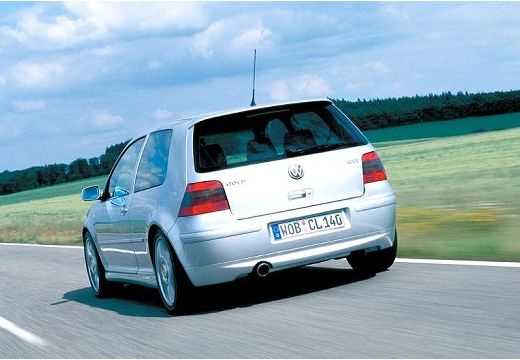 Volkswagen Golf 2.3 V5