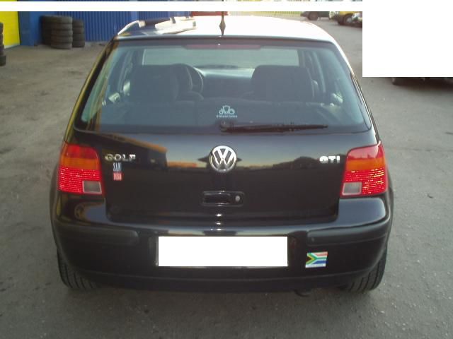 Volkswagen Golf 4 2000 Model