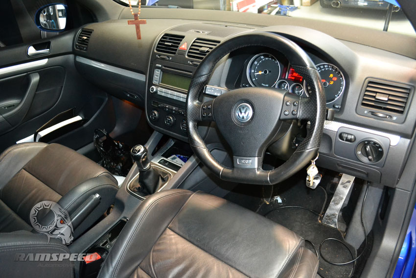 Volkswagen Golf 5 R32
