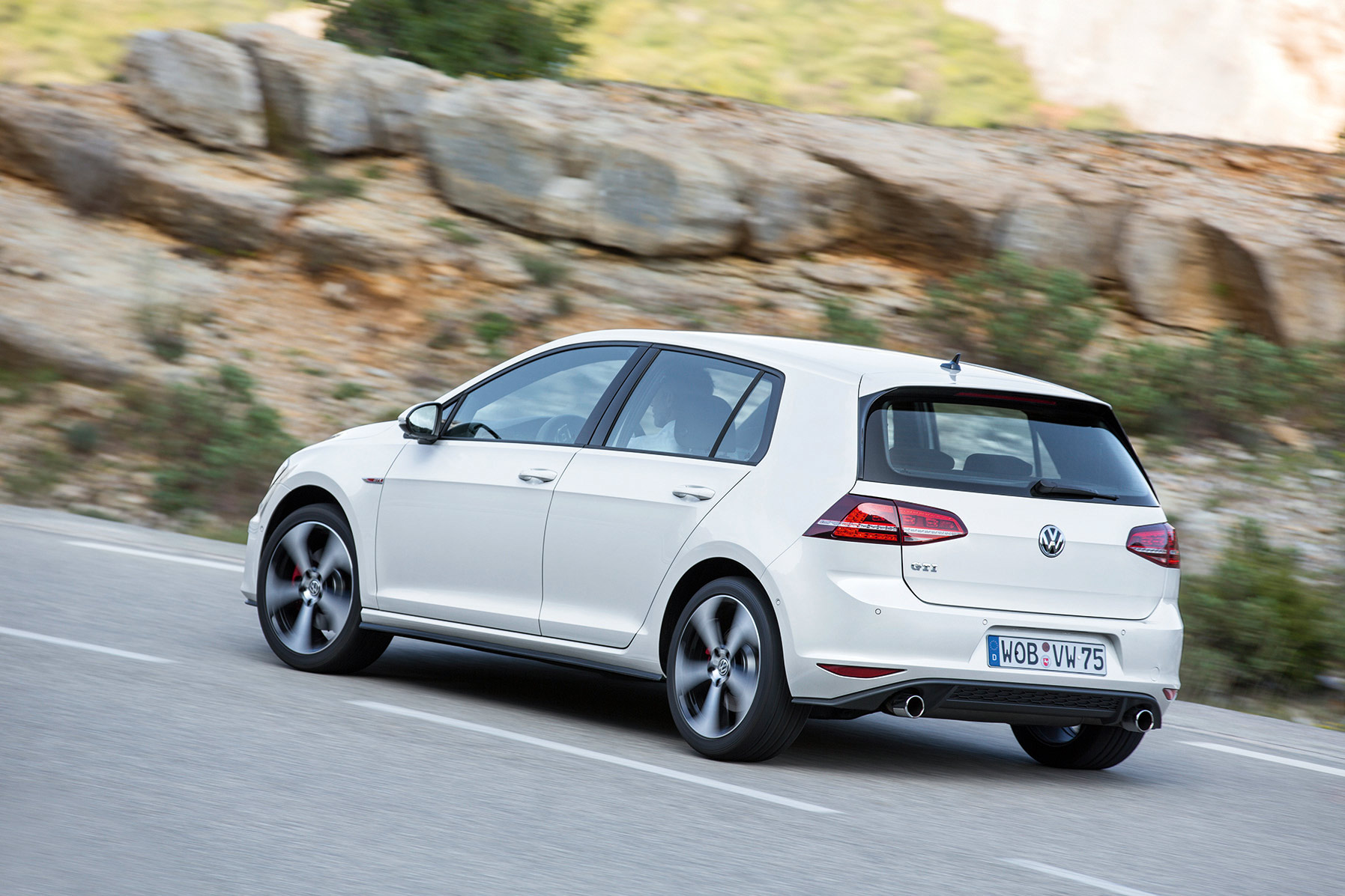Volkswagen Golf 7 White