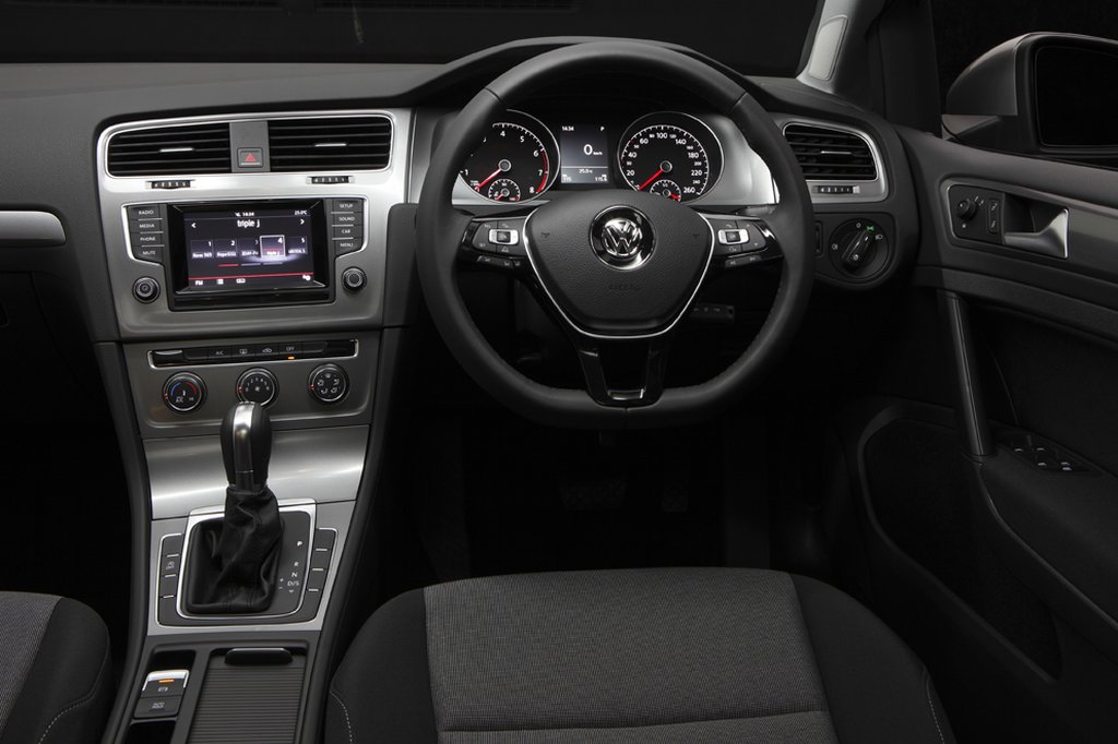 Volkswagen Golf 90tsi