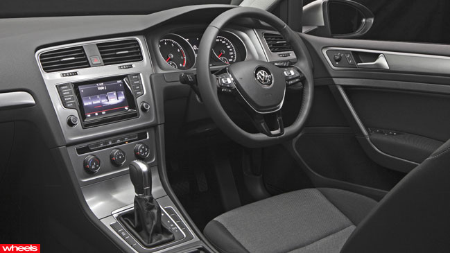 Volkswagen Golf 90tsi