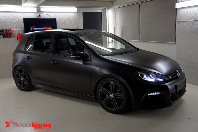 Volkswagen Golf Black