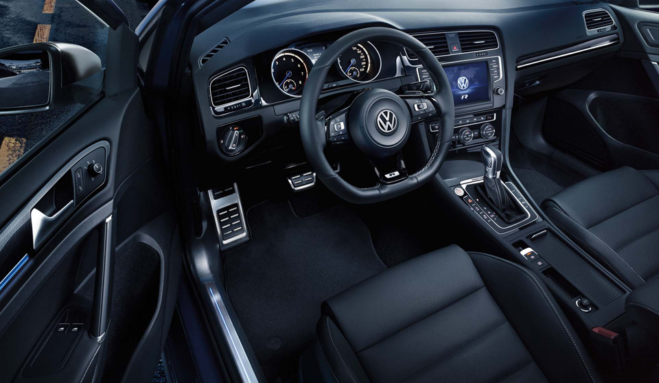 Volkswagen Golf Blue