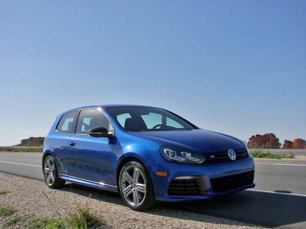 Volkswagen Golf Blue