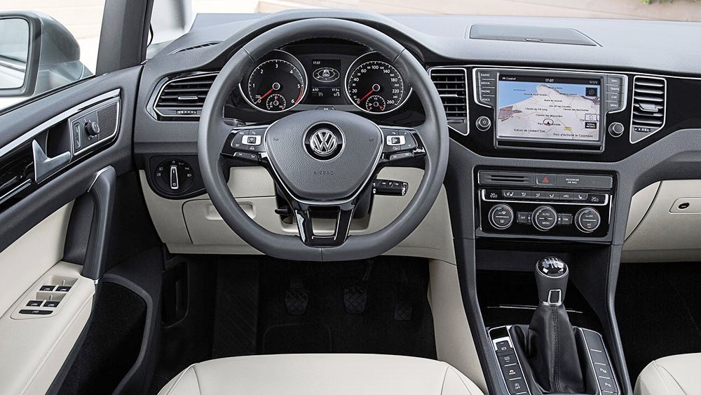Volkswagen Golf Car