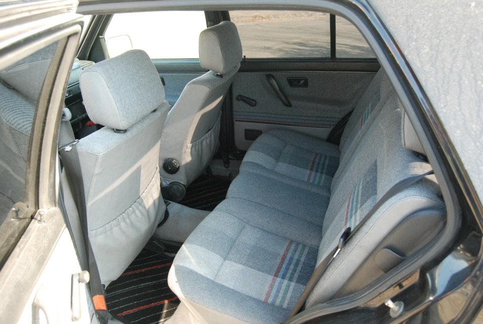 Volkswagen Golf Country