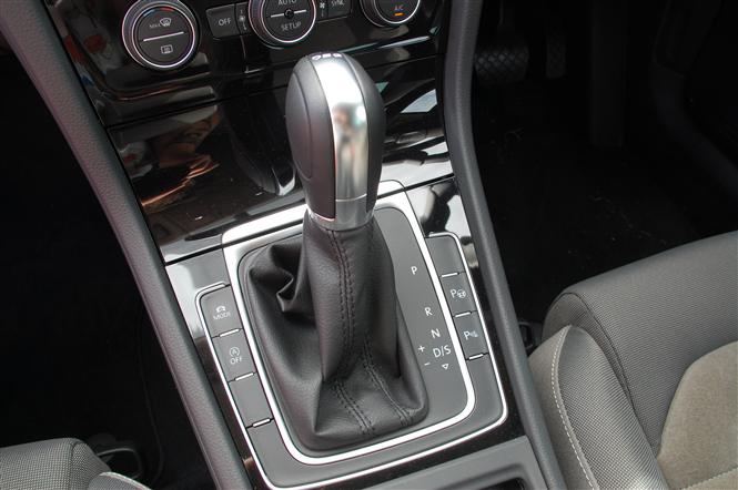 Volkswagen Golf Dsg