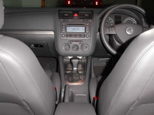 Volkswagen Golf Fsi