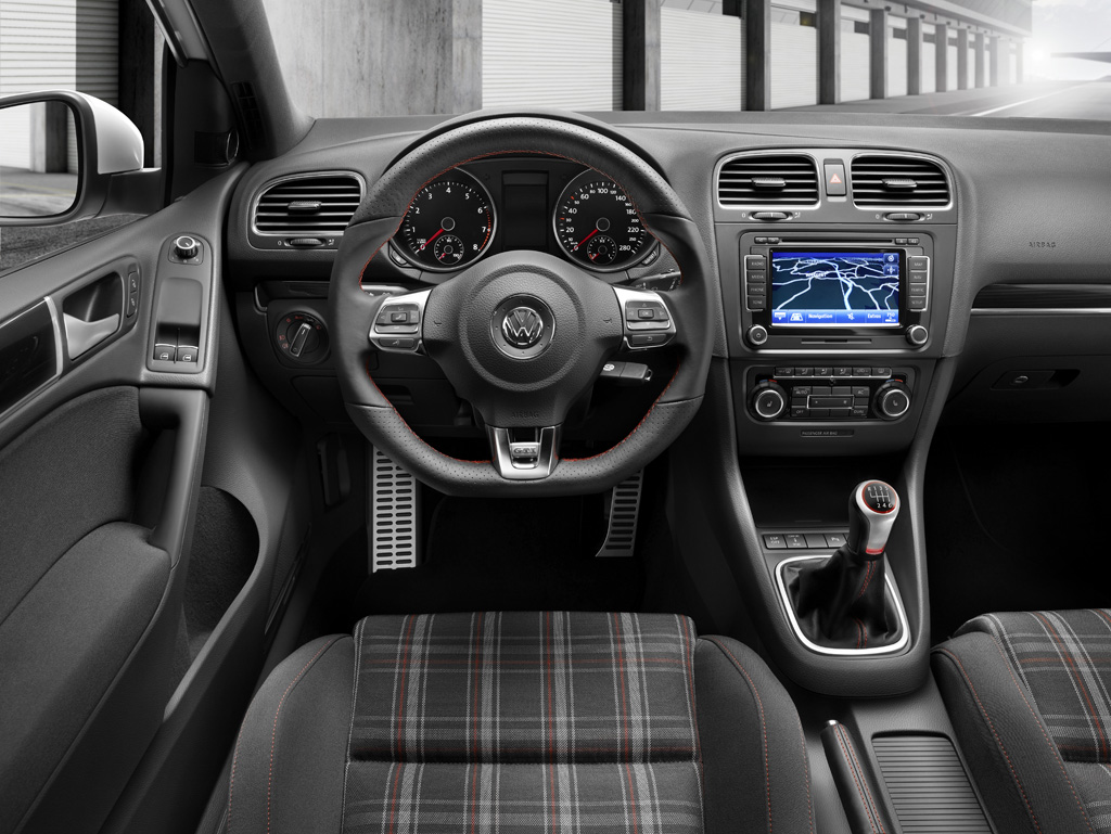 Volkswagen Golf Gti Dsg