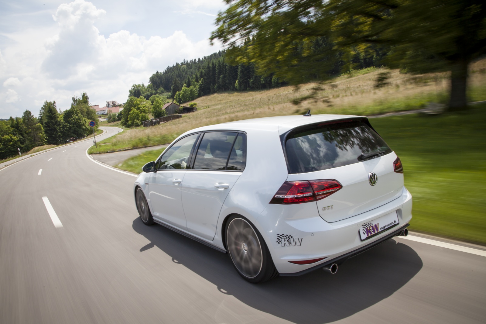 Volkswagen Golf Lowered