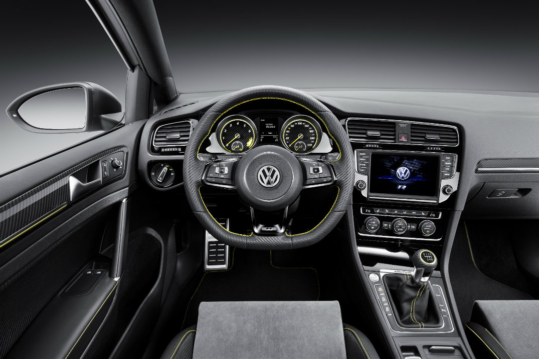 Volkswagen Golf R 2016