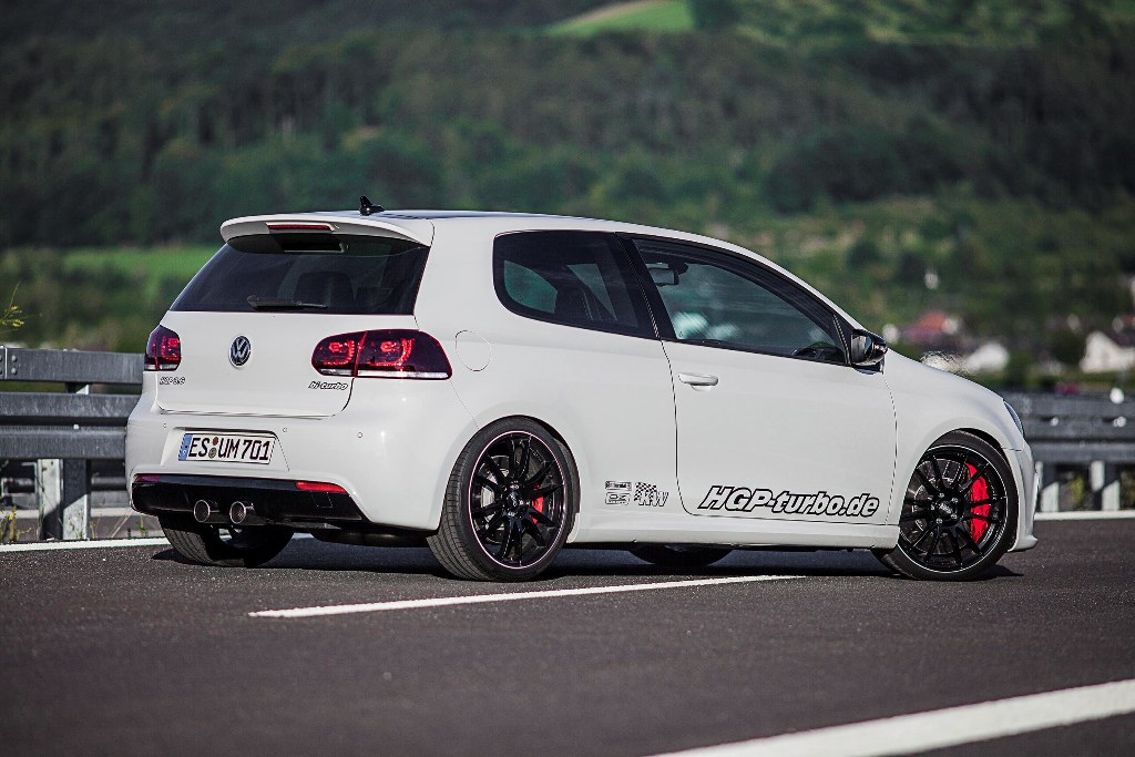 Volkswagen Golf R Custom