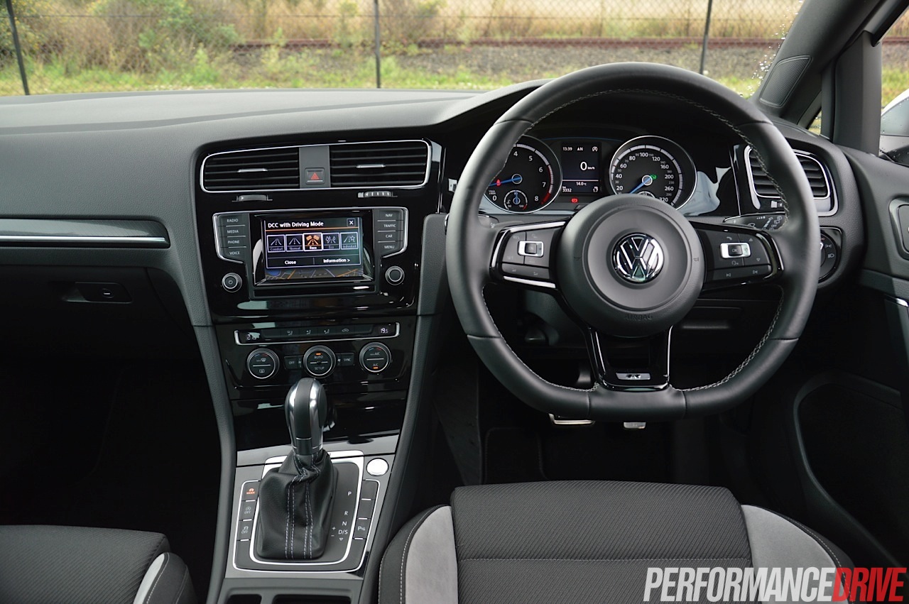 Volkswagen Golf R Mk7
