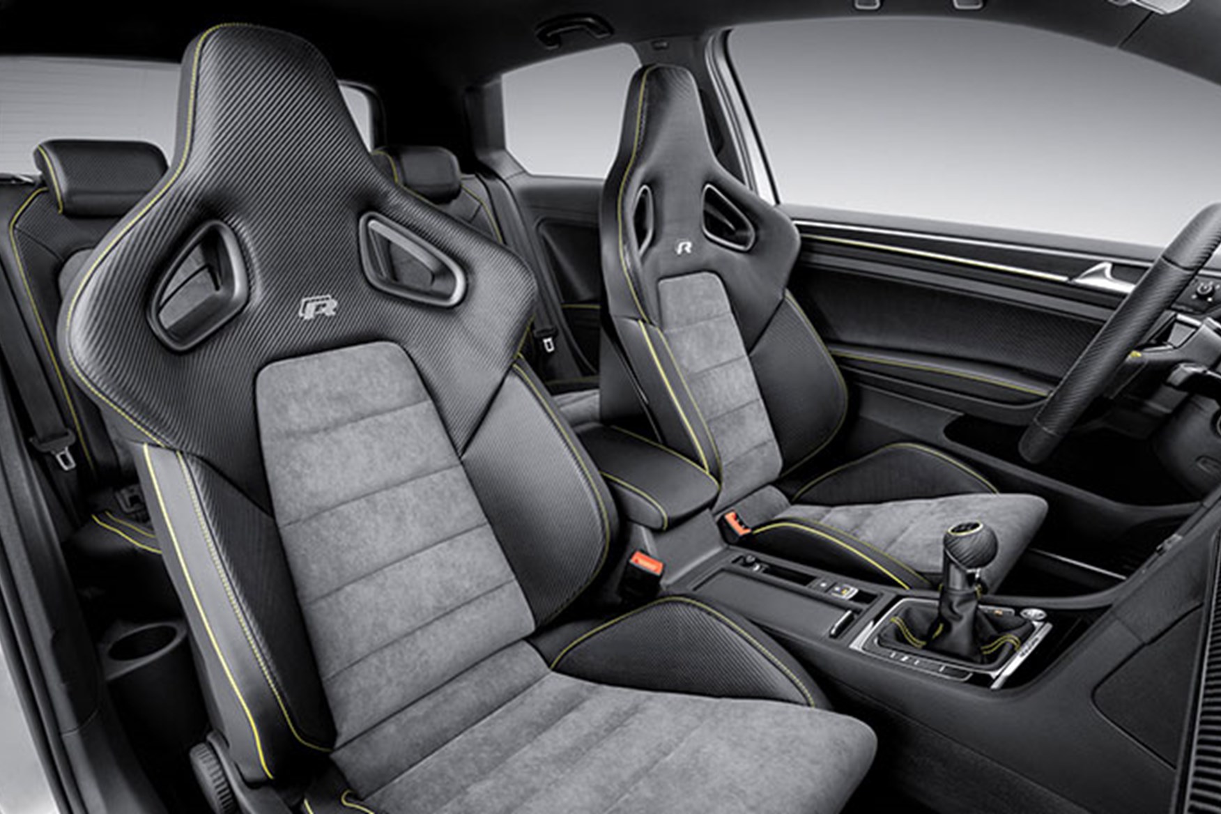 Volkswagen Golf R400