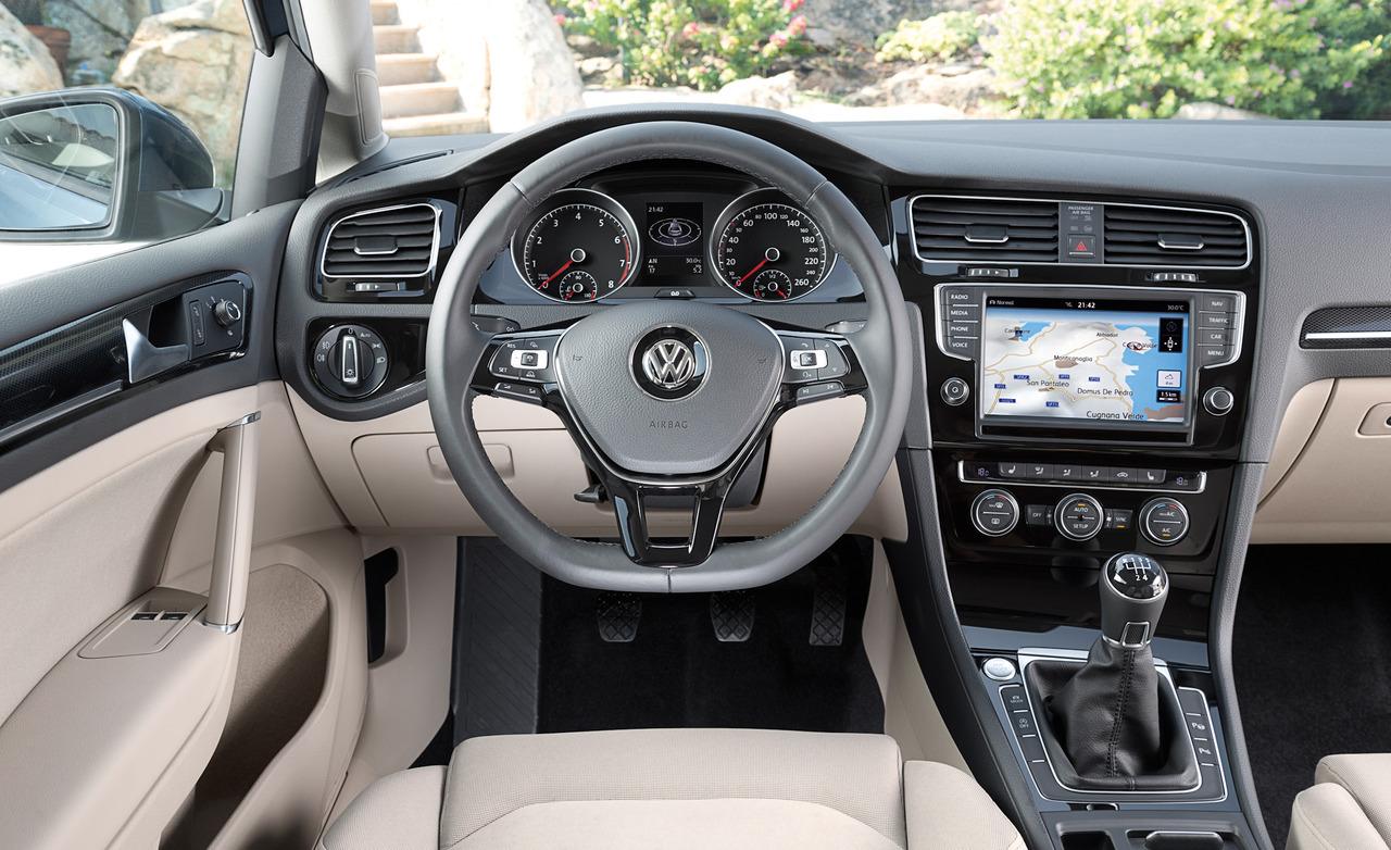 Volkswagen Golf Tsi