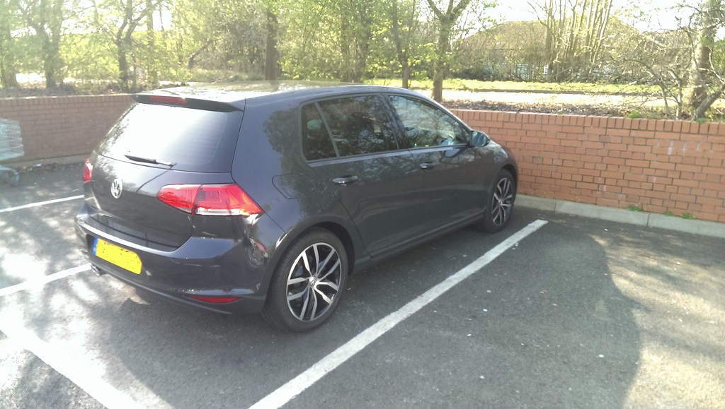 Volkswagen Golf Urano Grey