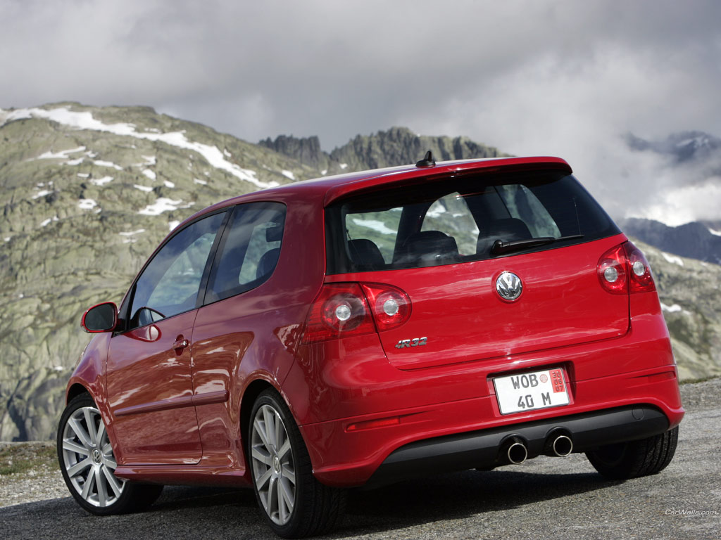 Volkswagen Golf V R32