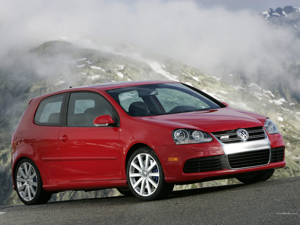 Volkswagen Golf V R32