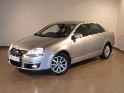 Volkswagen Jetta 1.6 Tdi Comfortline
