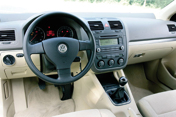 Volkswagen Jetta 1.6 Trendline Volkswagen Jetta 1.6 Trendline