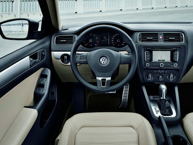 Volkswagen Jetta 2.0 Comfortline