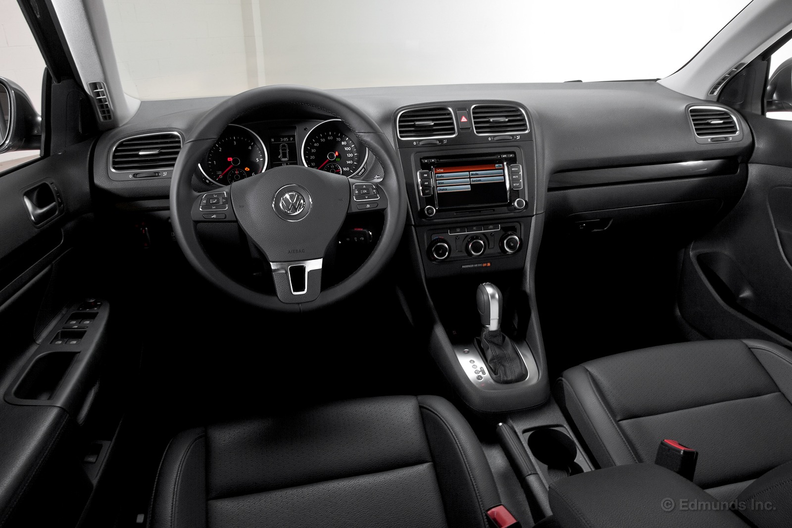 Volkswagen Jetta Black 2015