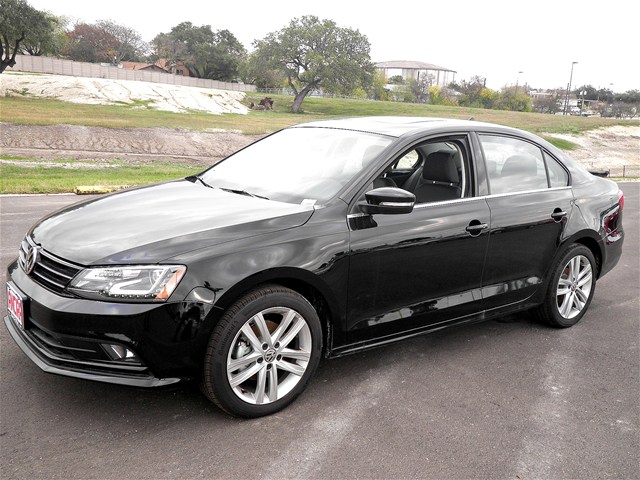 Volkswagen Jetta Black 2015