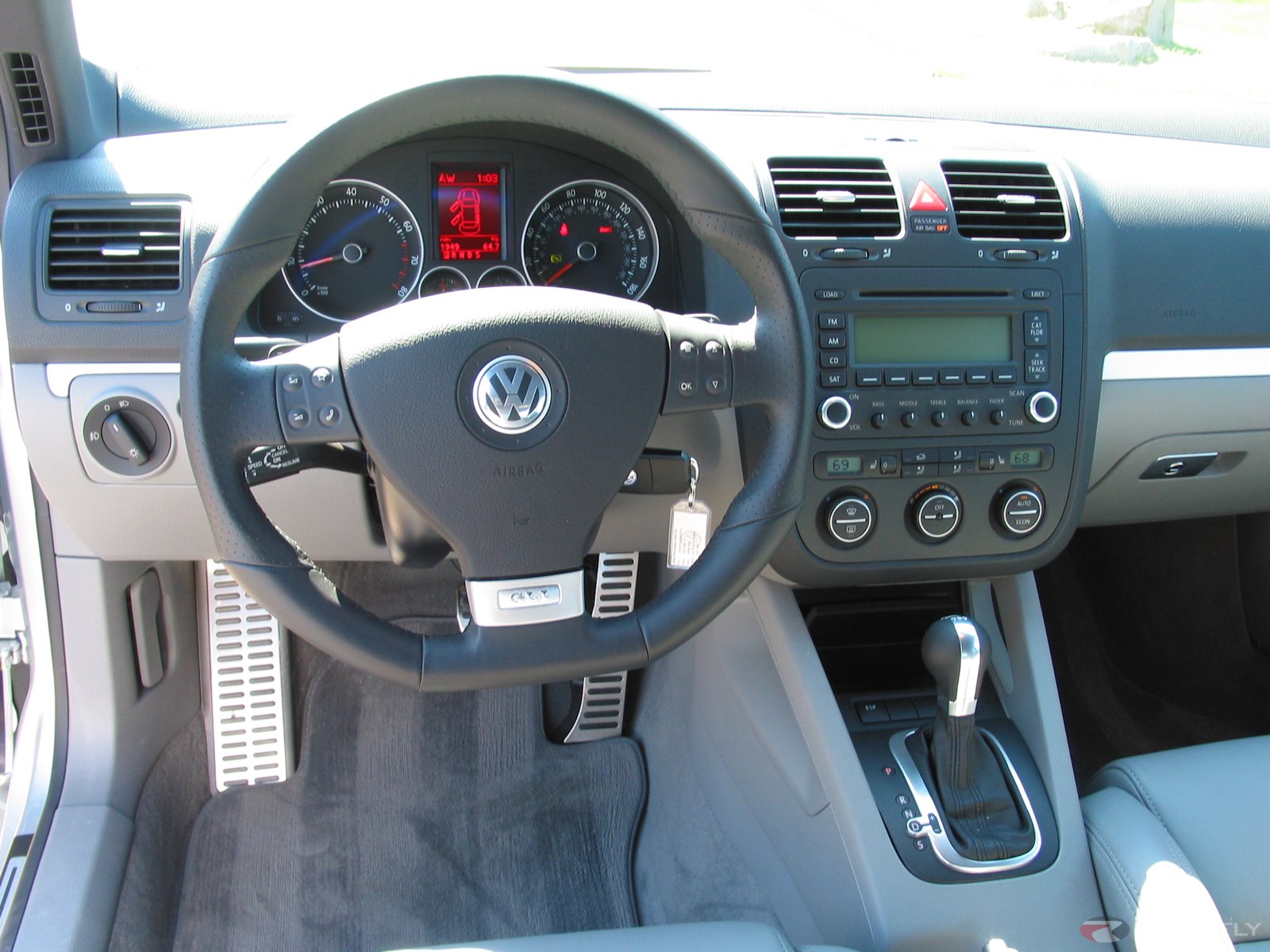 Volkswagen Jetta Gli 2005