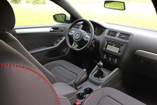 Volkswagen Jetta Gli 2012