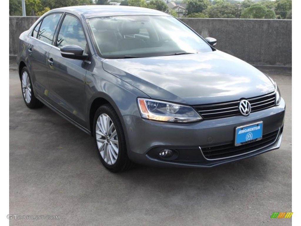 Volkswagen Jetta Platinum Grey