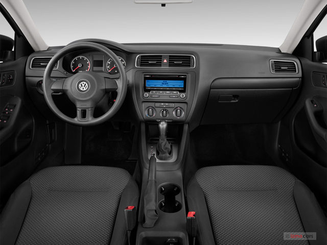 Volkswagen Jetta S