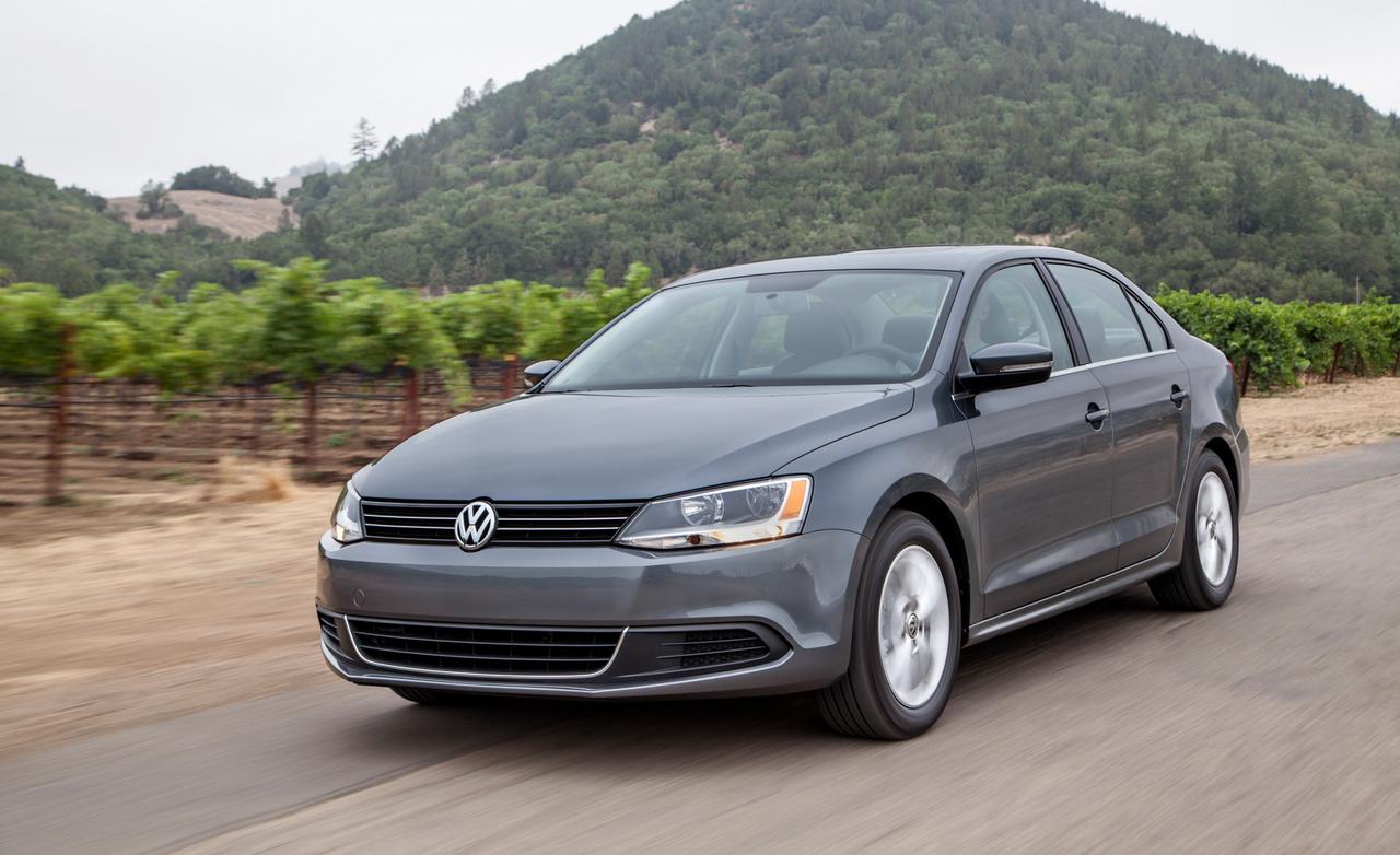 Volkswagen Jetta S