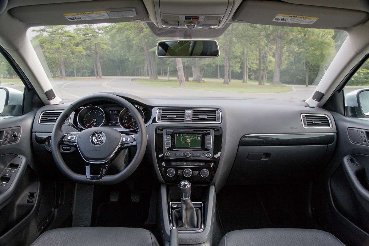 Volkswagen Jetta S