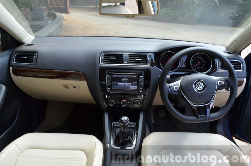 Volkswagen Jetta Tsi